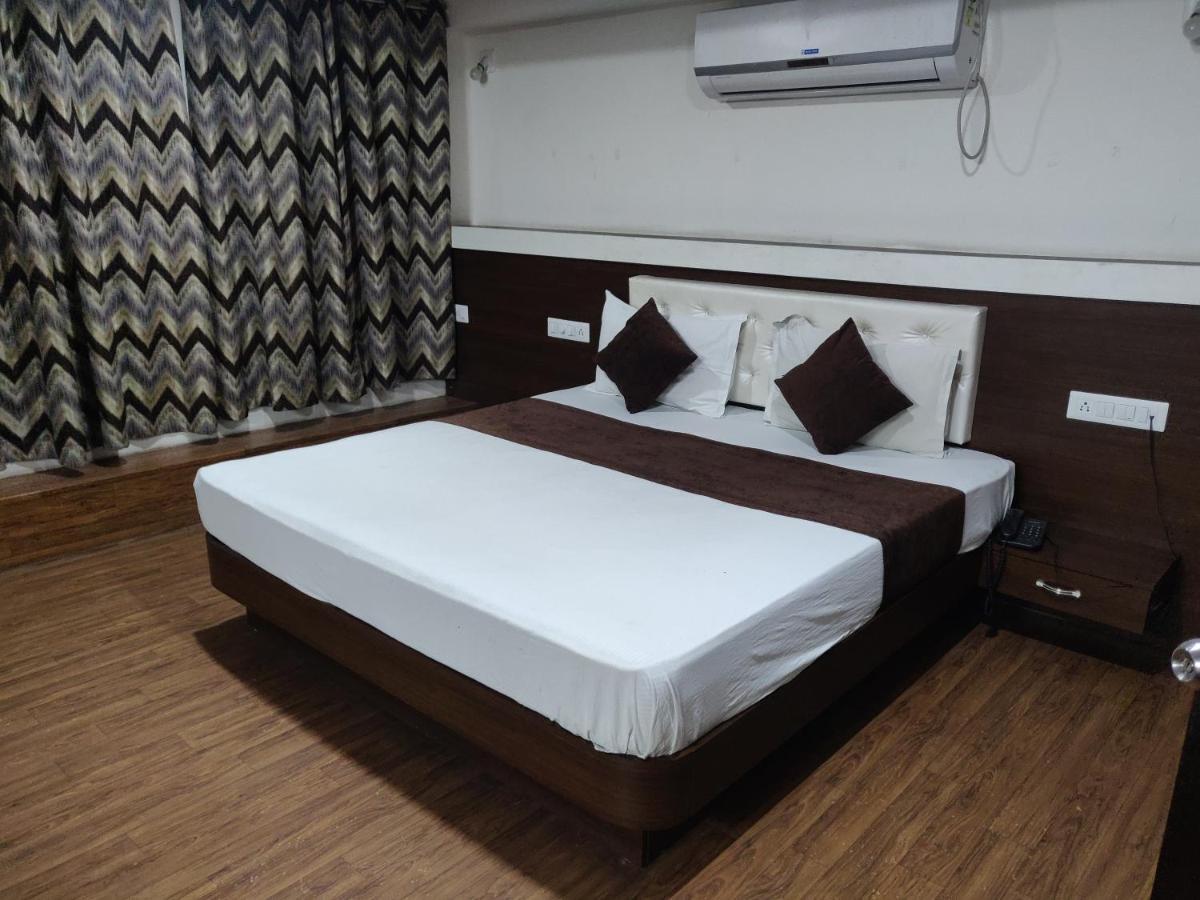 Hotel Vaidehi Udaipur Exterior photo